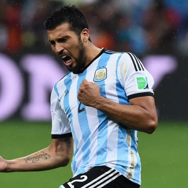Ezequiel Garay, otro subcampeón del mundo que anuncia su retiro
