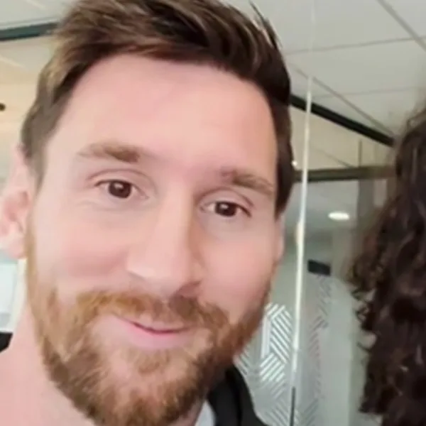 Juan Pablo Sorin, mano a mano con Messi y Paredes en París