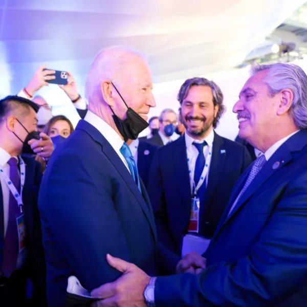 G20: Fernández dialogó con Biden sobre sus amistades con el papa Francisco