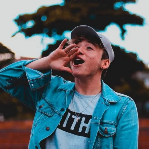 Paulo Londra es el primer argentino en tener dos canciones que superan los mil millones de reproducciones en youtube