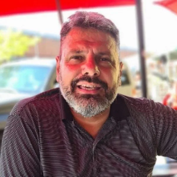 Falleció Carlos Pompa, periodista de Telenueve