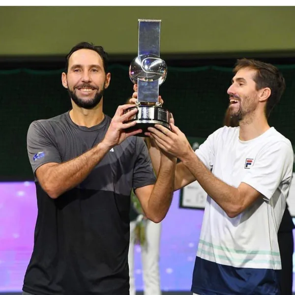 El argentino Andrés Molteni se consagró campeón de dobles en el ATP 250 de Estocolmo