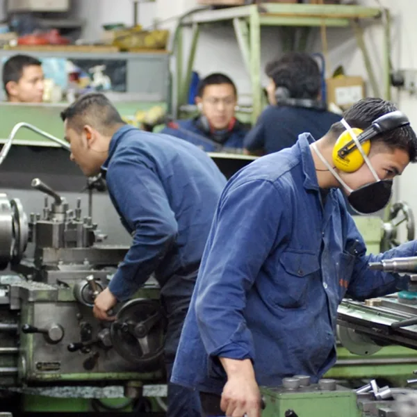 El Gobierno reduce la doble indemnización por despidos en forma gradual