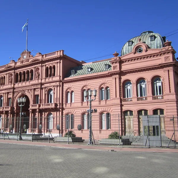 Operativo en Casa Rosada tras amenaza de bomba