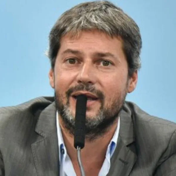 Matías Lammens confirmó el 100% de aforo cuando regrese el fútbol argentino