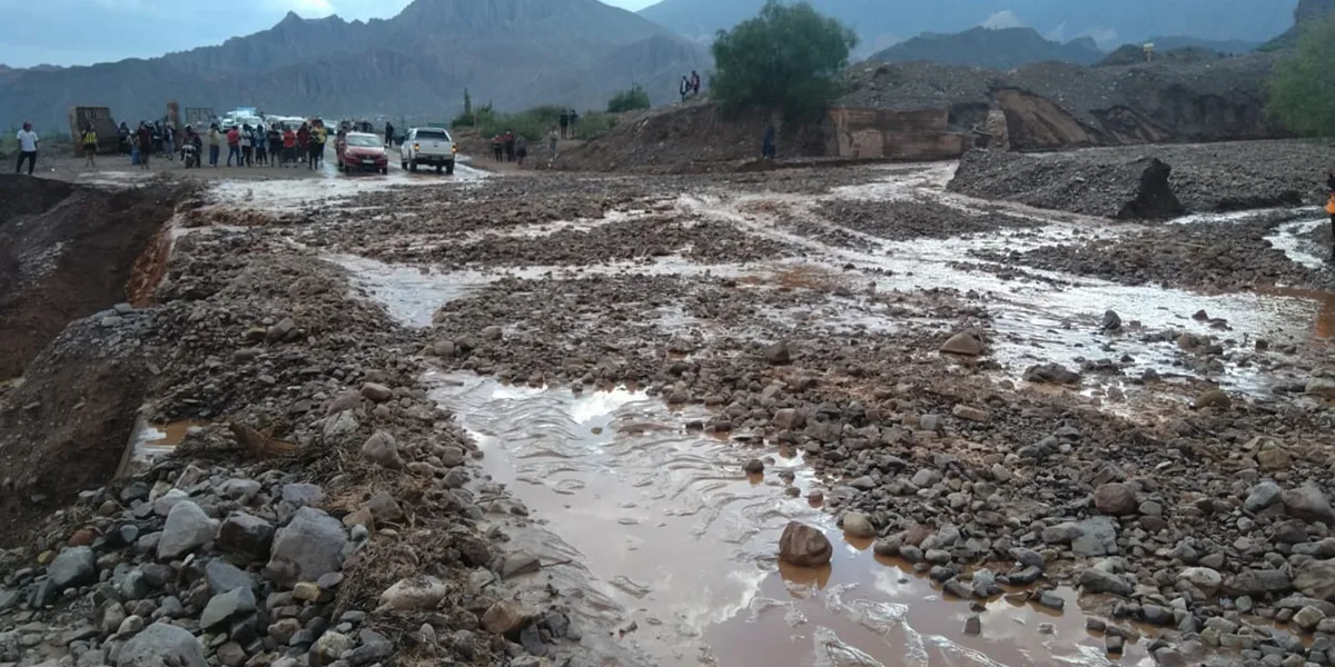 Jujuy: corte total en la ruta Nº 9 debido a un fuerte temporal | Filo News