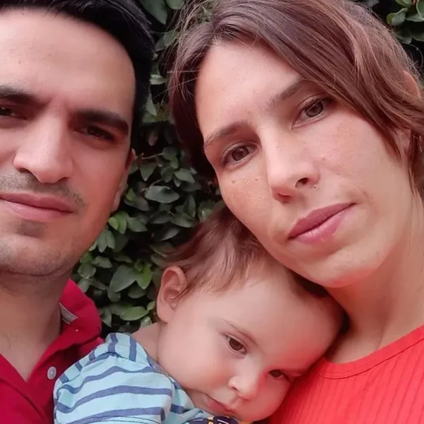 A una familia le robaron el dinero destinado a un costoso tratamiento para su bebé