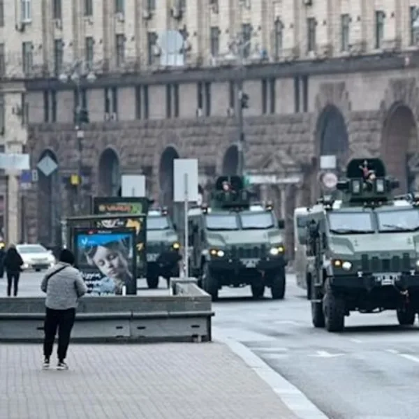 Corralito en Ucrania: imponen límites diarios a la extracción de efectivo