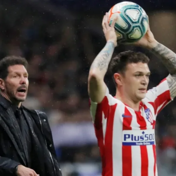 Kieran Trippier habló sobre Diego Simeone: "Me llamaba mientras dormía"