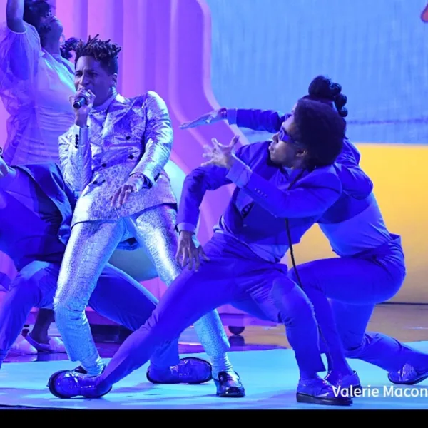 Jon Batiste le ganó a Billie Eilish y Olivia Rodrigo por el Álbum del Año en los Grammy