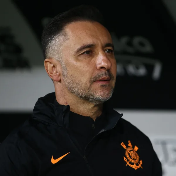 Sonríe Boca: el entrenador de Corinthians y cuatro jugadores tienen coronavirus