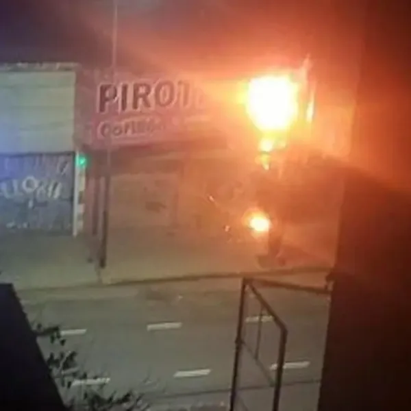 Controlan un incendio en un local de pirotecnia del barrio San Cristóbal