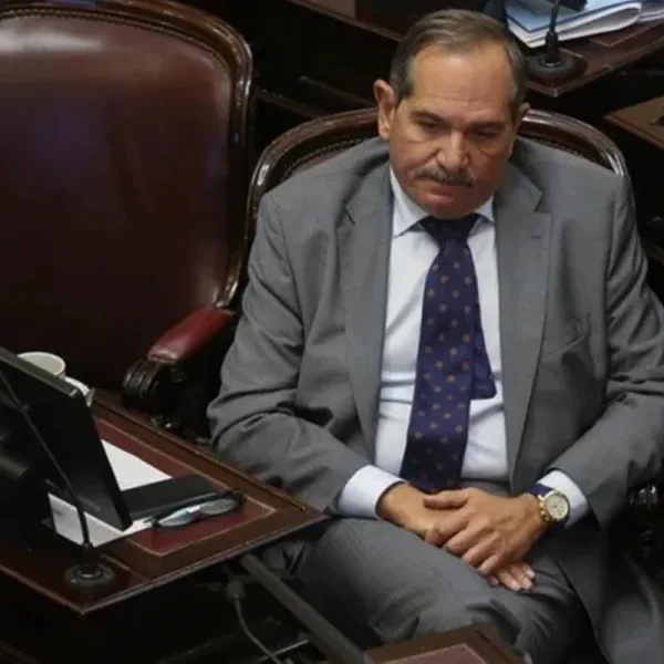 Piden elevar a juicio la causa que investiga a José Alperovich por abuso sexual