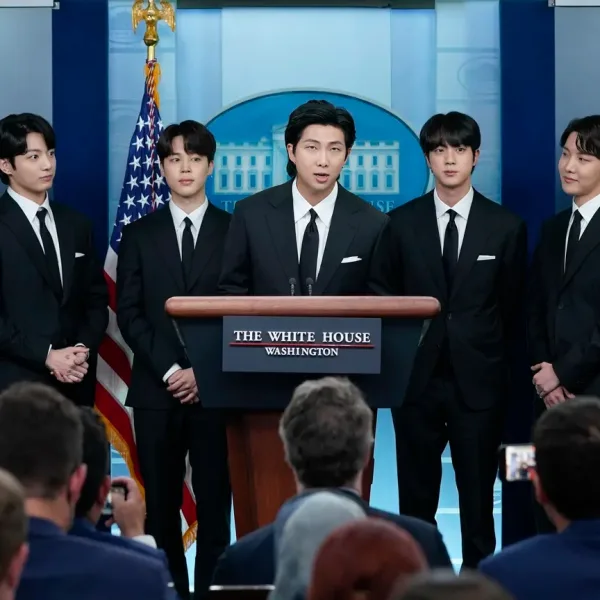 La banda BTS anunció que hará el servicio militar y volverá a hacer música en 2025