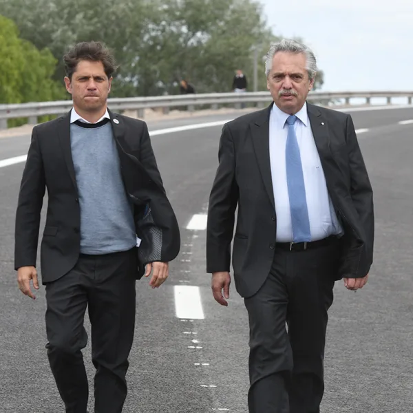 En un encendido discurso, Fernández dijo que Macri "quiere volver para terminar con el Estado"