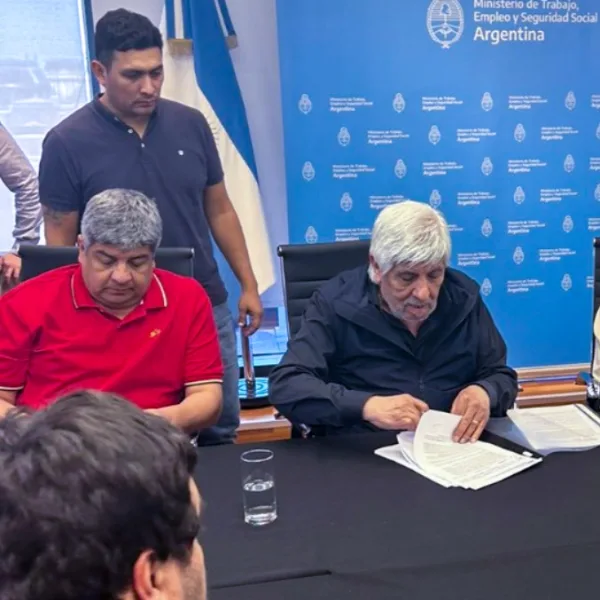 Camioneros acordó un aumento del 107% para el 2022