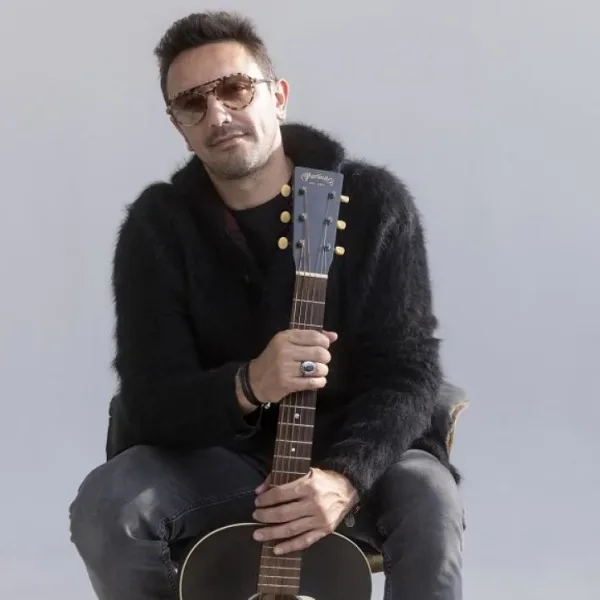 Emiliano Brancciari estrena su primer álbum solista: "Cada segundo"