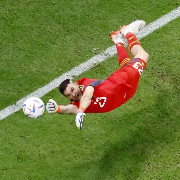 La revelación del Dibu Martínez sobre el penal que le atajó a Van Dijk en el Mundial de Qatar 2022