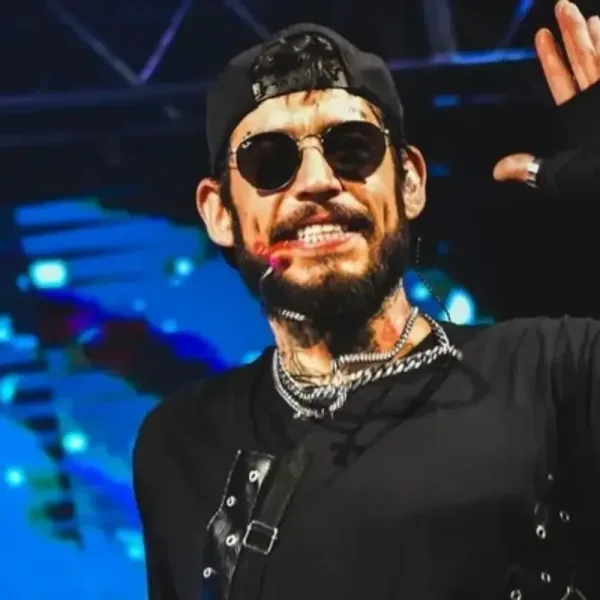 Ulises Bueno emitió un comunicado donde anuncia su retiro de los escenarios: "Sin fecha de retorno"