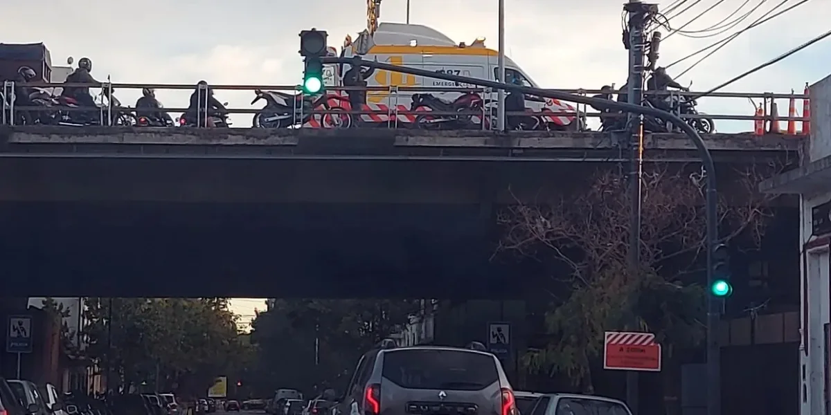 Seis heridos por un choque en cadena entre un camión y nueve autos en ...