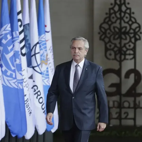 El Presidente no irá por la reelección; Julio Grassi podría salir de prisión; Messi se acerca a Barcelona; y más...