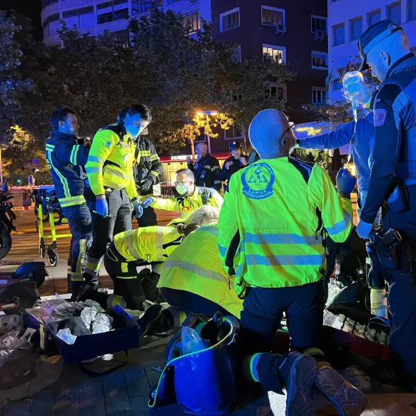 Dos muertos y diez heridos por un incendio en un restaurante de Madrid