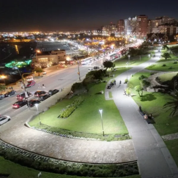 Mar del Plata “se ilumina”: avanza el plan para instalar LED en todo el alumbrado público
