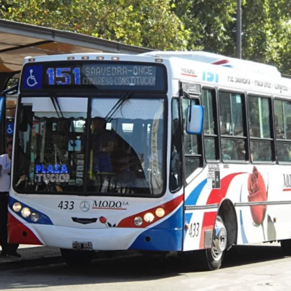 Aumento de transporte en AMBA: cuánto costará el boleto de tren y colectivo en agosto