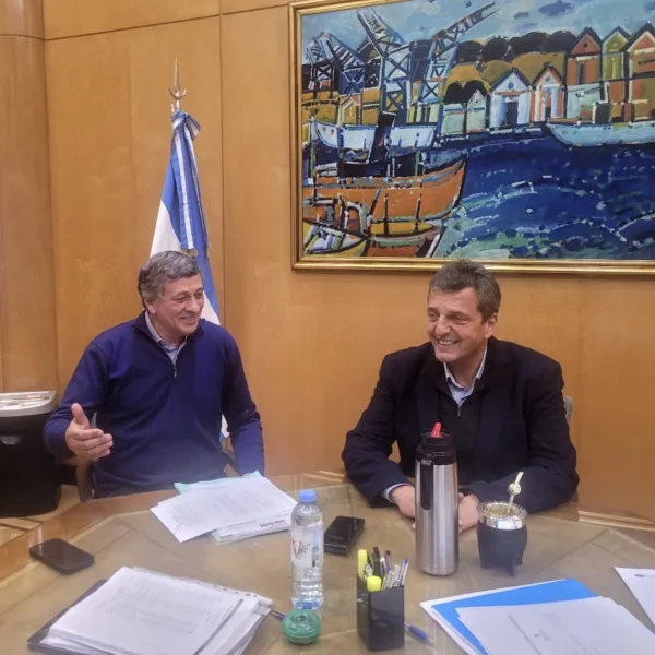 Mendoza: cuestionan a intendente radical de Las Heras por su vínculo con Massa