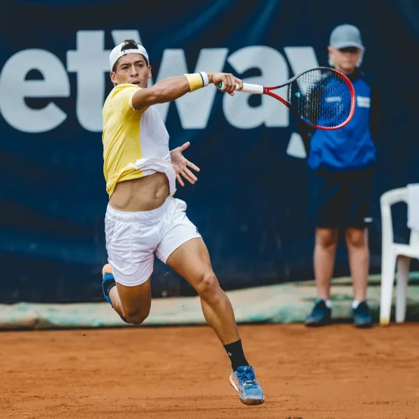 Sebastián Baéz clasificó a la final del  ATP 250 de Kitzbühel