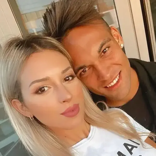 Nació el segundo hijo de Lautaro Martínez y Agustina Gandolfo