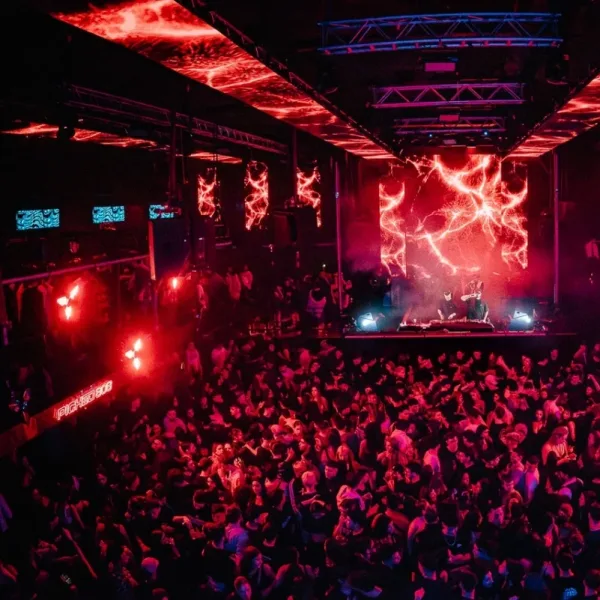 Picheo "808 despide su temporada de eventos en club AMK