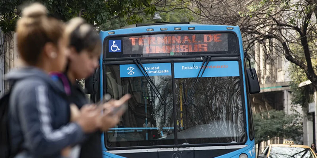 La UTA anunció un paro de transporte por 24 horas para el próximo ...