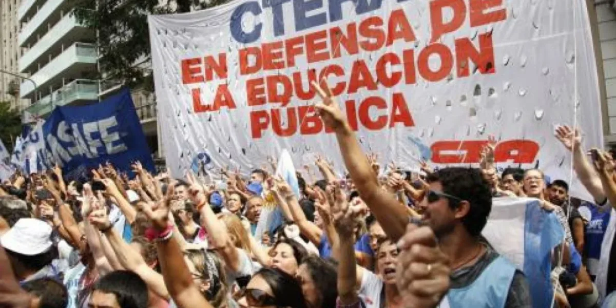 CTERA anunció un paro nacional docente para el jueves 4 de abril | Filo ...