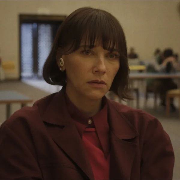 "Sunny", el nuevo thriller protagonizado por Rashida Jones