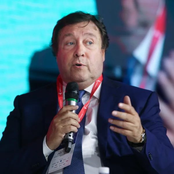 El gobernador de Río Negro celebró la decisión de YPF: "Vamos a cambiar la historia"