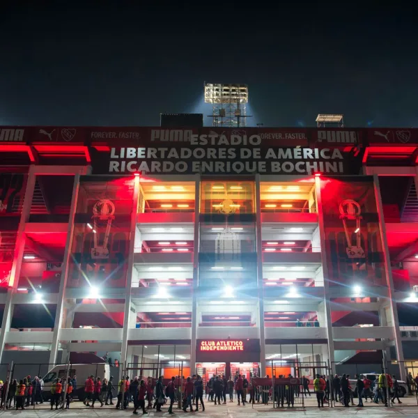 Independiente emitió un comunicado para explicar el desplazamiento de una de las tribunas de su estadio