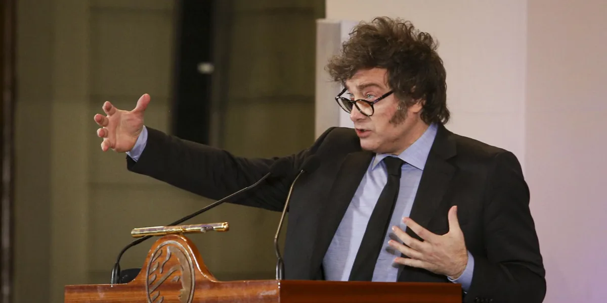 Milei apoyó el proyecto para eliminar jubilaciones de privilegio a ex
