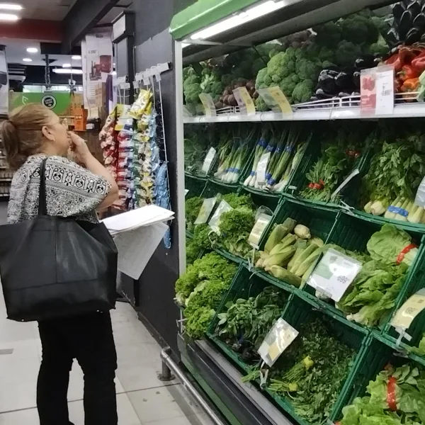 Fuerte caída del consumo: cayó un 16,1% interanual en julio