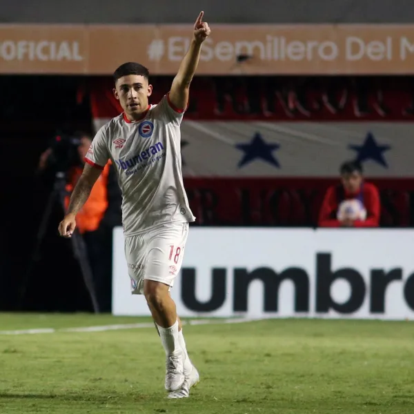 Santiago Montiel se une a Independiente