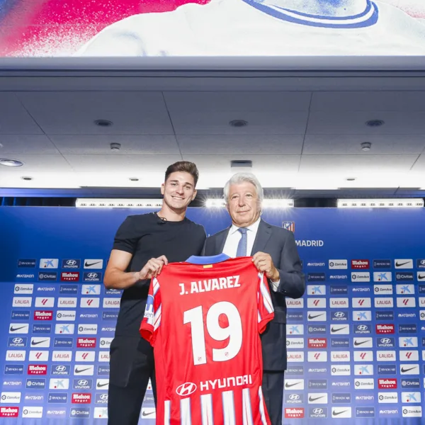 Julián Álvarez en su presentación en el Atlético Madrid: "Es un desafío para mí"