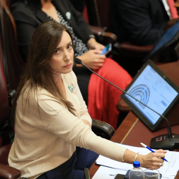 Interna presidencial: Villarruel se distanció del aumento salarial de los senadores tras los dichos de Milei