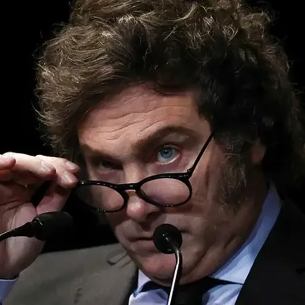 Milei se desligó de la visita de diputados de LLA a genocidas y dejó otro mensaje para Villarruel