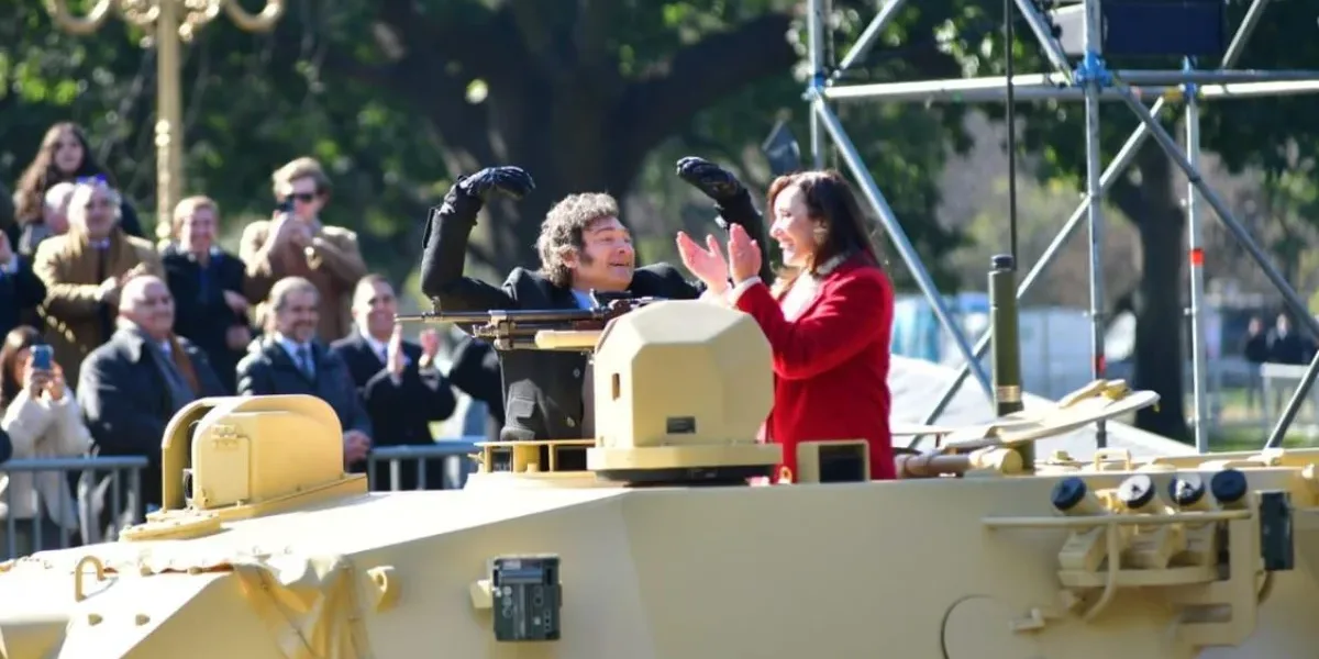 El Gobierno suspende el desfile militar por el Día de la Independencia ...