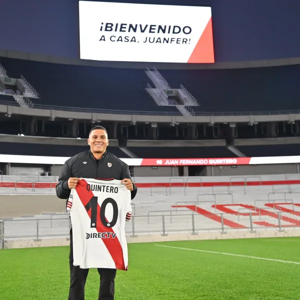 Juan Fernando Quintero volvió a River