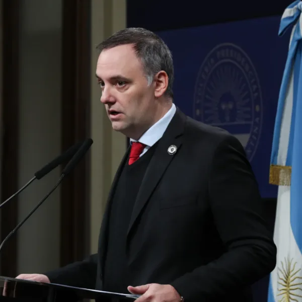 El Gobierno inició el proceso de privatización AySA