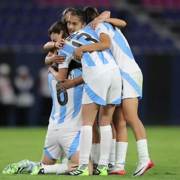 Argentina le dio vuelta a Chile 2‑1 y da un paso clave hacia las semifinales de la Copa América Femenina