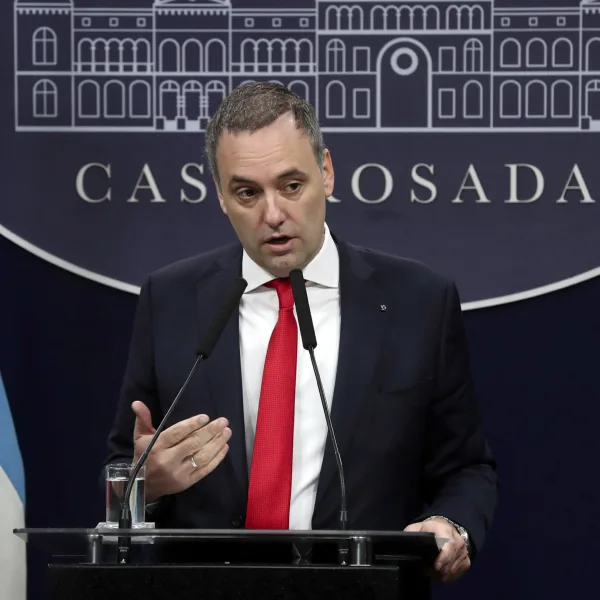 Adorni aseguró que Victoria Villarruel "no es parte del proyecto" de Gobierno