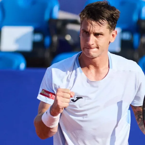 Camilo Ugo Carabelli clasificó a las semifinales del ATP 250 de Umag