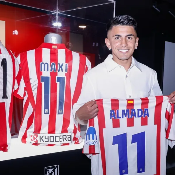 Thiago Almada fue presentado como nuevo refuerzo del Atlético de Madrid: "Era mi sueño jugar acá"